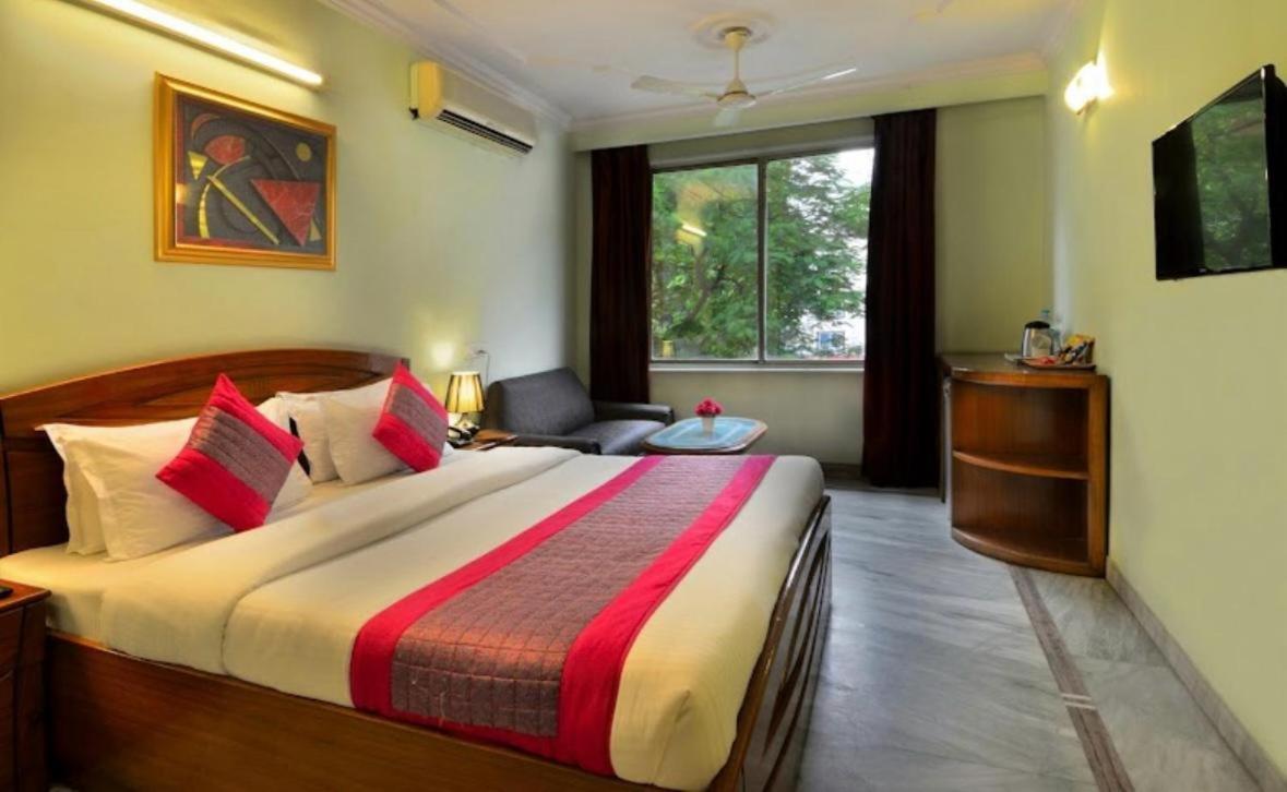 Hotel Pablas International, New Delhi, Near Metro Dış mekan fotoğraf