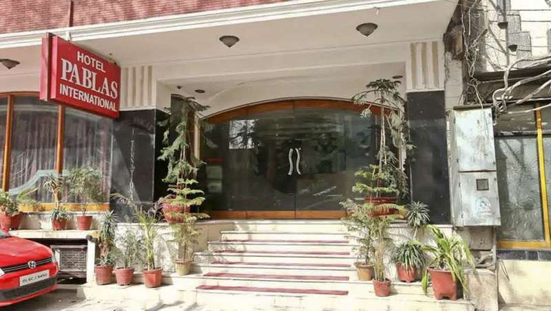 Hotel Pablas International, New Delhi, Near Metro Dış mekan fotoğraf