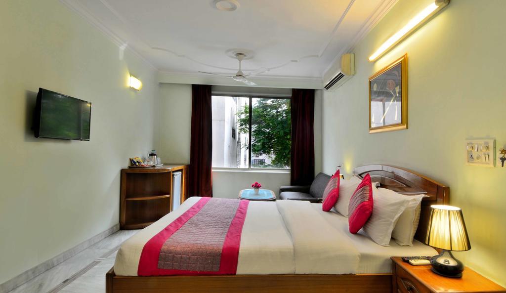 Hotel Pablas International, New Delhi, Near Metro Dış mekan fotoğraf