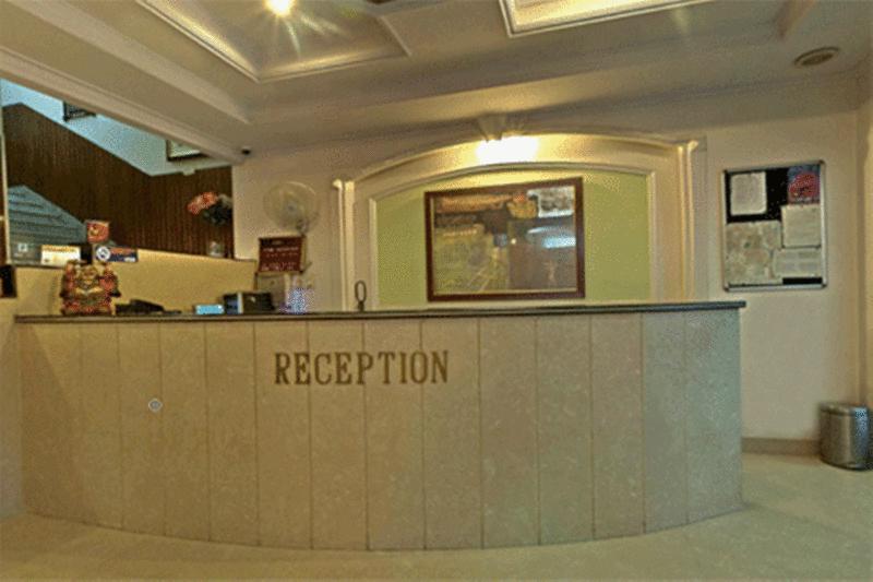 Hotel Pablas International, New Delhi, Near Metro Dış mekan fotoğraf