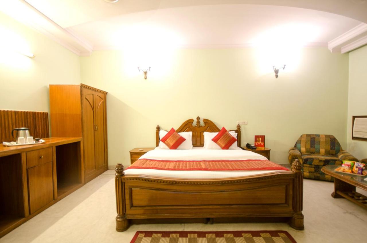 Hotel Pablas International, New Delhi, Near Metro Dış mekan fotoğraf